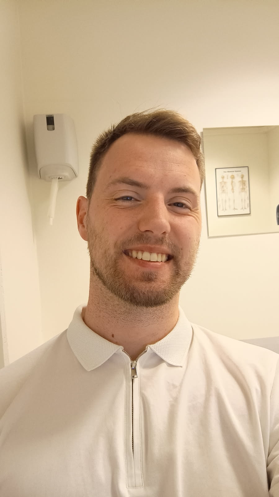 Sander Finset Hatlestad, fysioterapeut ved Hatlestad Fysioterapi i Vestnes